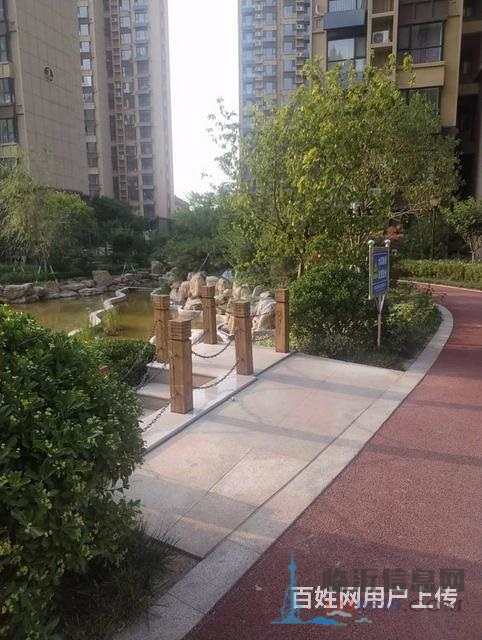 海潤(rùn)尚東國(guó)際 毛坯兩室 帶儲(chǔ)藏室 全天采光 前面沒(méi)