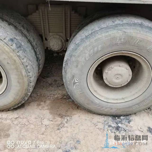 促銷(xiāo)國(guó)三大12方 德龍二手?jǐn)嚢柢?chē) 后八輪340馬力