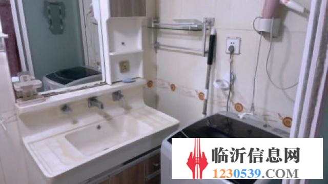 精裝修證過二，榮華園2室1廳1衛(wèi)好樓層價格可談誠心出售