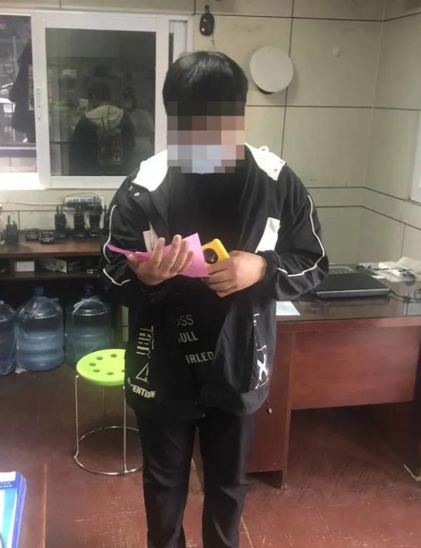 還不戴頭盔？臨沂公安交警“遞進(jìn)式智慧勸導(dǎo)”，多人已“嘗鮮”
