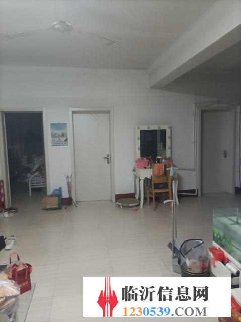 筒裝修3室2廳都朝陽(yáng)水電暖汽齊全