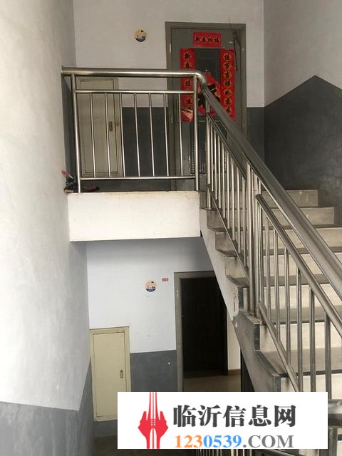低價頂復(fù)墅級多層急售