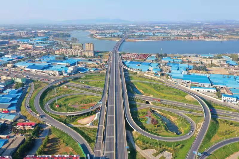全面開工建設(shè)2條高速公路，臨沂公路事業(yè)提質(zhì)增速駛?cè)肟燔嚨? inline=