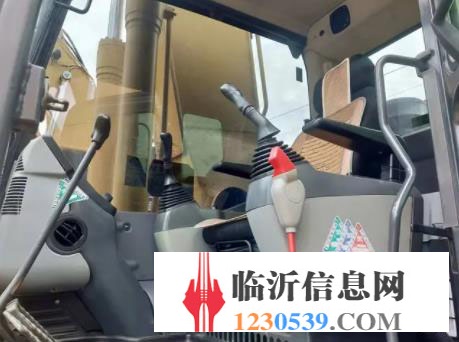 出售二手挖掘機小松240因投資失利現(xiàn)低價出售