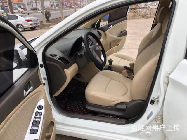 13年現(xiàn)代瑞納，發(fā)變完美，
