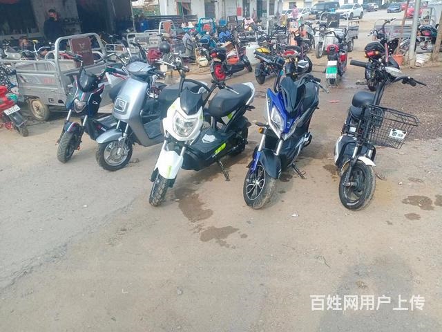 精品二手電動(dòng)車三輪車摩托車