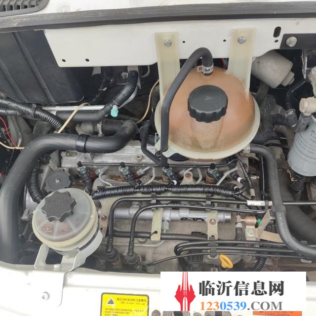 上汽大通V80三座貨運(yùn)版