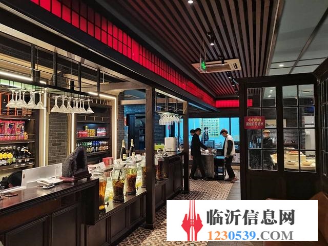 蘭山區(qū)繁華地段餐飲店超低價(jià)急轉(zhuǎn)