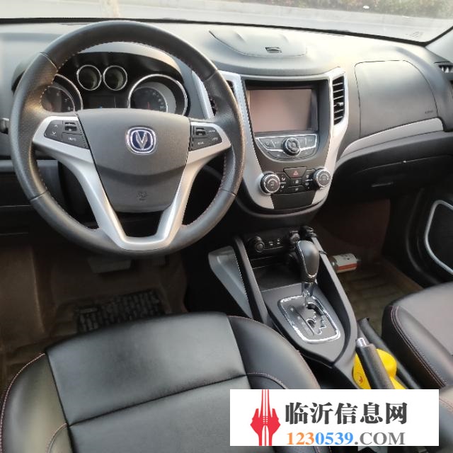 長(zhǎng)安 長(zhǎng)安CS35 2015款 1.6 手自一體 尊貴型