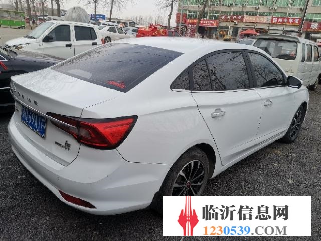 榮威 榮威i5 2020款 Ei5 豪華版