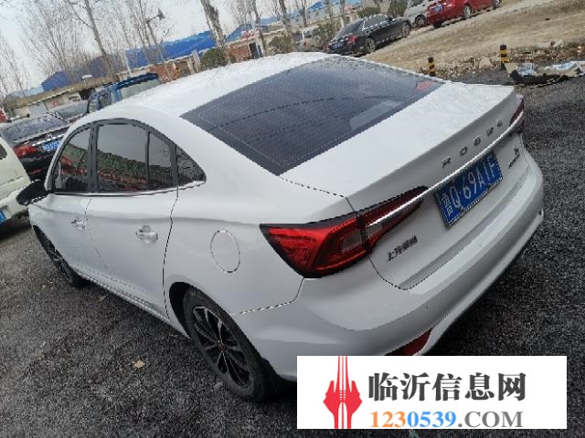 榮威 榮威i5 2020款 Ei5 豪華版
