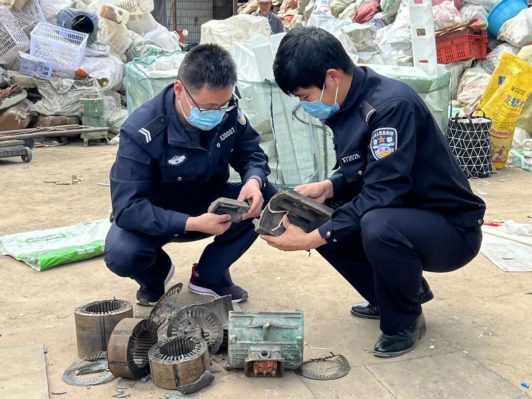 意想不到！這個嫌疑人把手伸向了公廁