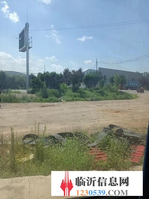 金鋪）青駝國(guó)道沿街900平鋼架廠房出租，帶院子，帶辦公配套