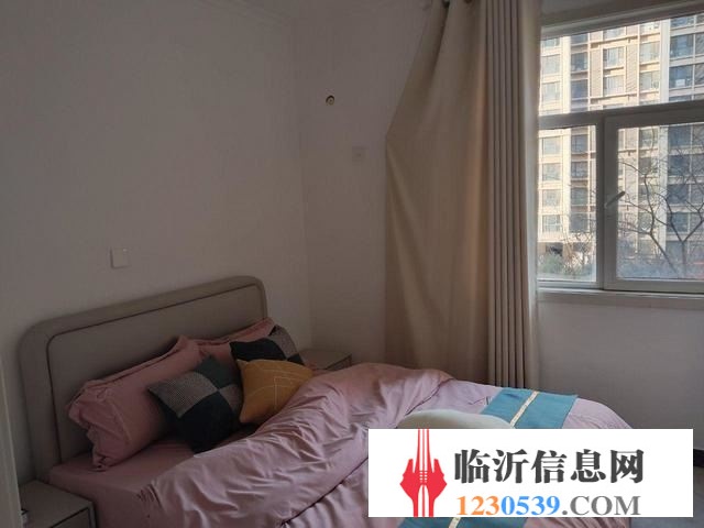 致遠(yuǎn)翡翠傳奇精裝三室，證過(guò)二帶儲(chǔ)藏室