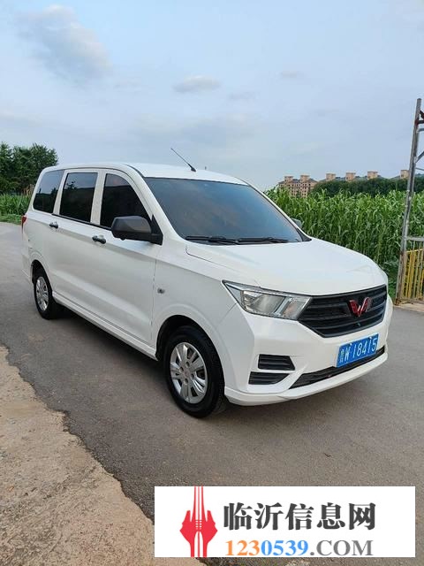 2019年五菱宏光S新款精品，2萬(wàn)多點(diǎn)