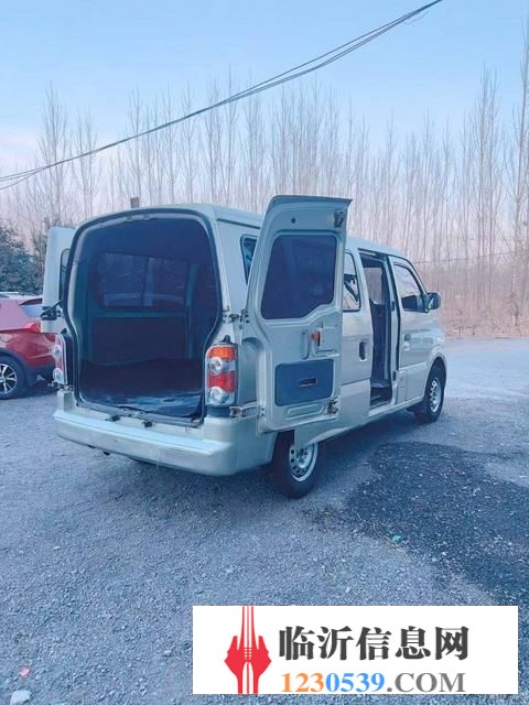 2014年長安4500面包車5座